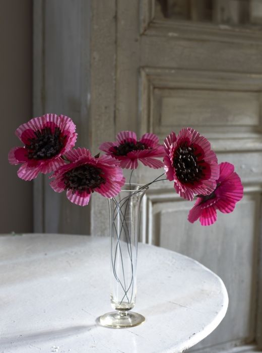 12 Paper Flowers That Look Real