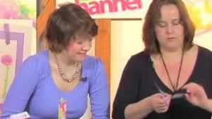 Make a stylish bird motif in minutes Make a stylish bird motif in minutes