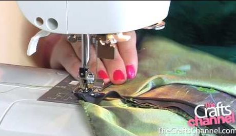 How to stitch a concealed zip Part 2 How to stitch a concealed zip Part 2