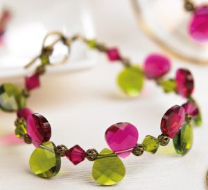 Easy Beaded Swarovski Elements Bracelet Easy Beaded Swarovski Elements Bracelet