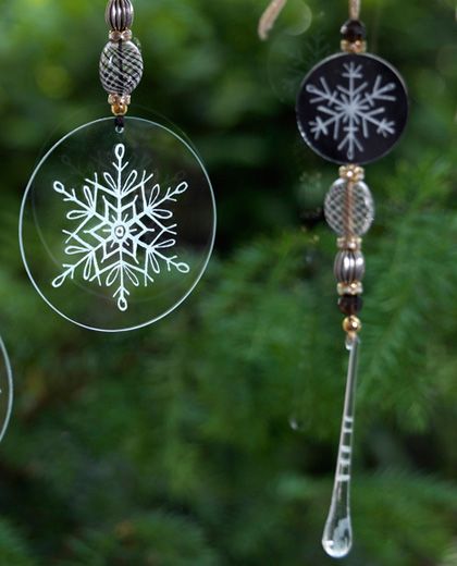 Engraved Glass Christmas Decorations Engraved Glass Christmas Decorations