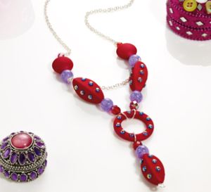 Stuck On You! Necklace Stuck On You! Necklace