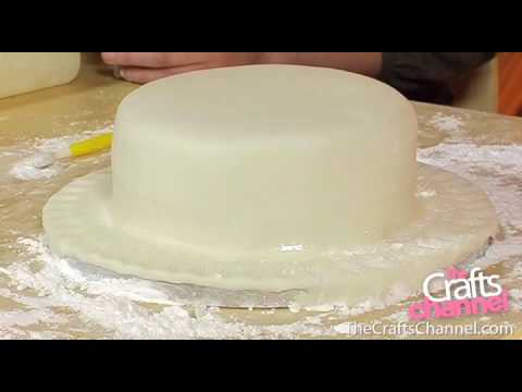 How to cover a cake in minutes How to cover a cake in minutes