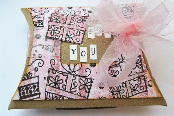 Pink Stamped Kraft Paper Gift Box Pink Stamped Kraft Paper Gift Box