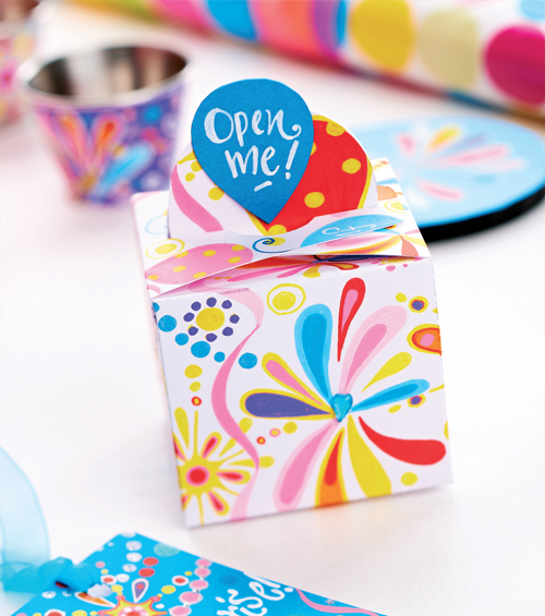 Vibrant Pen Painted Party Set Vibrant Pen Painted Party Set