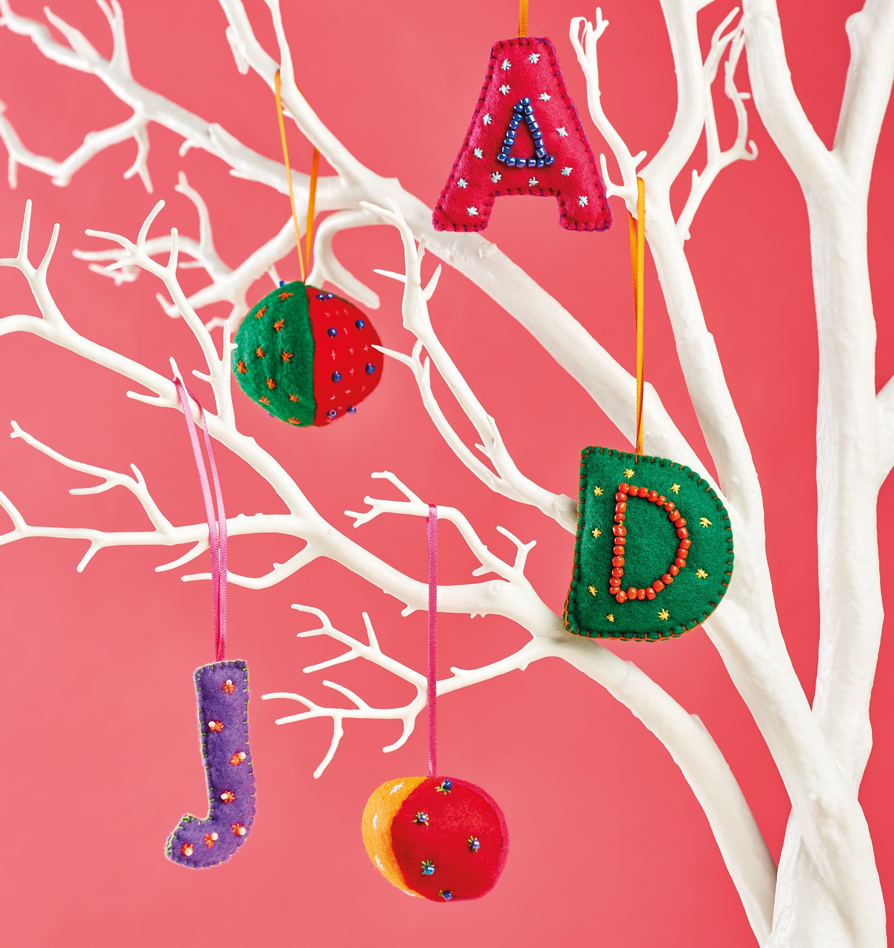 Alphabet Tree Decorations Alphabet Tree Decorations