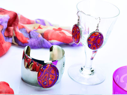 Create a Sixties Style Collection Bangle Create a Sixties Style Collection Bangle