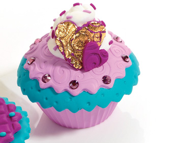 Domestic Goddess Heart Cupcake Domestic Goddess Heart Cupcake