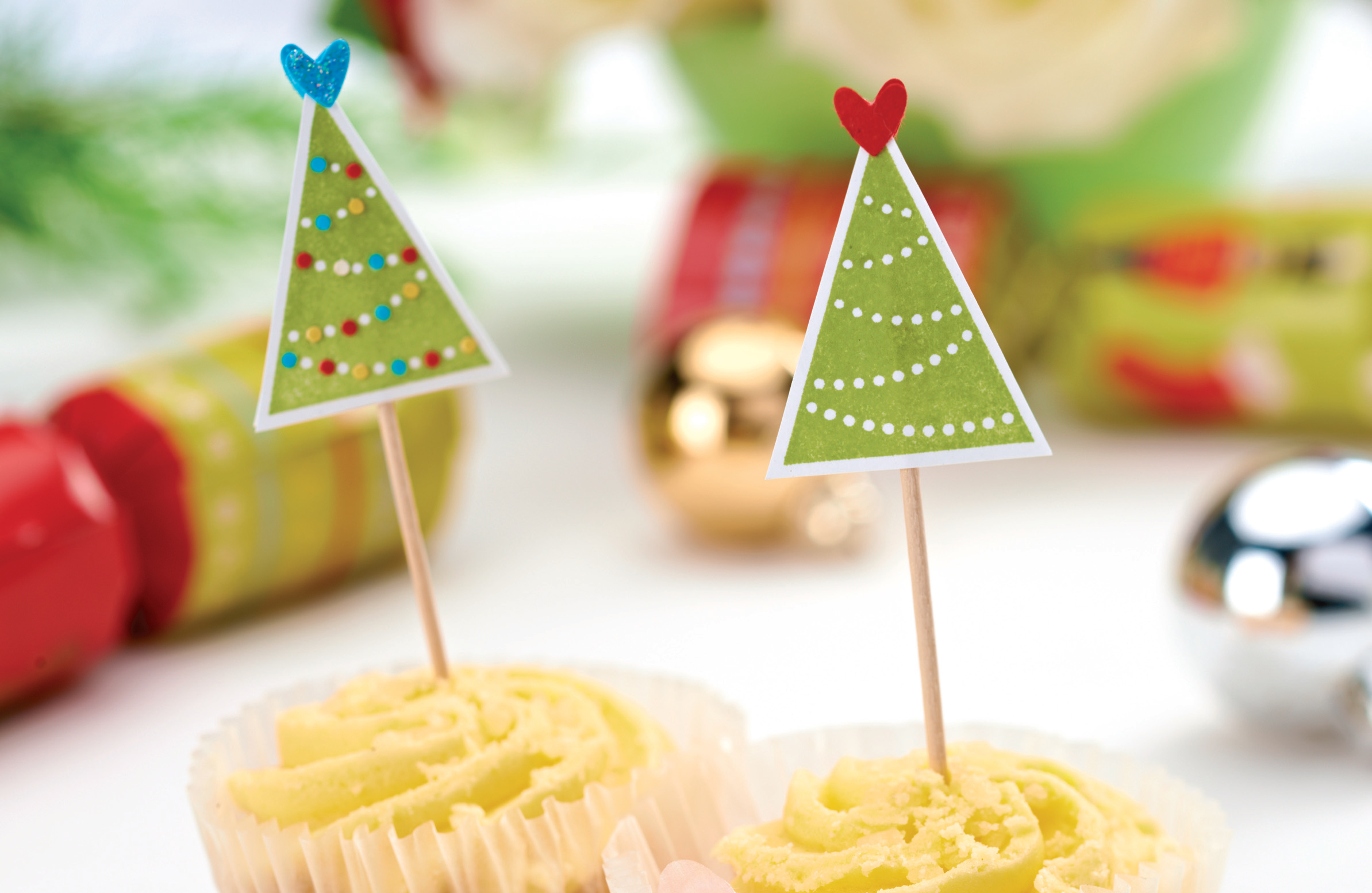 Easy Christmas Cupcake Toppers Easy Christmas Cupcake Toppers