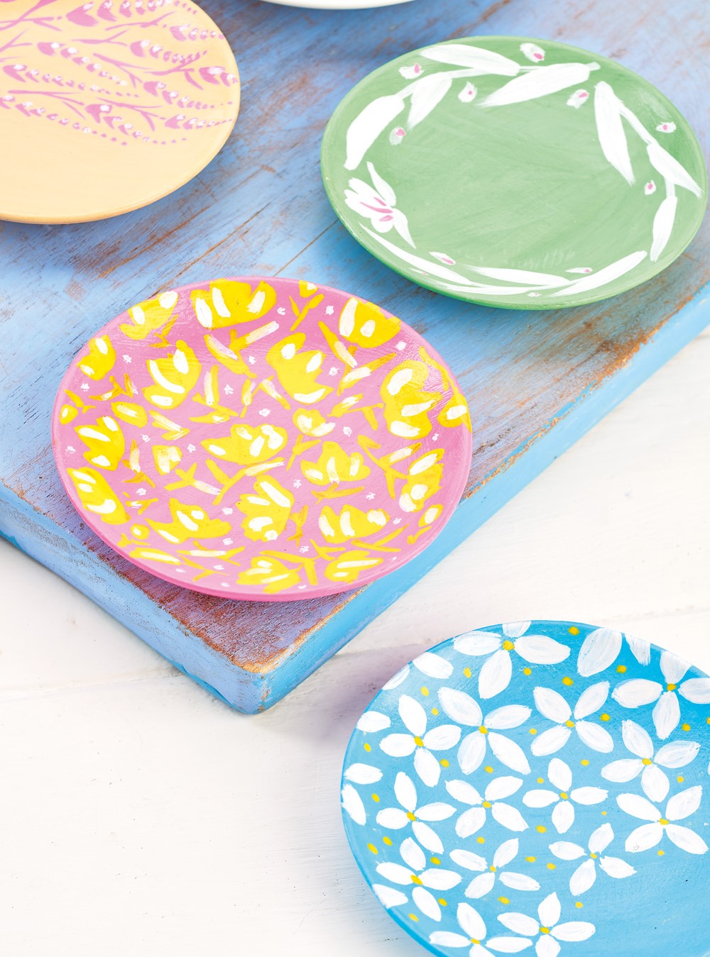 DIY Painted Homeware DIY Painted Homeware