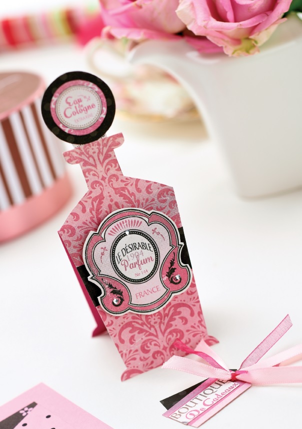 Feminine Perfume Card Motifs Feminine Perfume Card Motifs