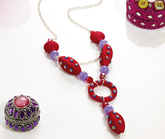 Stuck On You! Necklace Stuck On You! Necklace