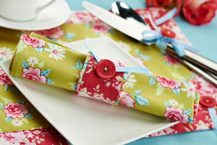 Stitched Tilda Place Mat & Napkin Ring Stitched Tilda Place Mat & Napkin Ring